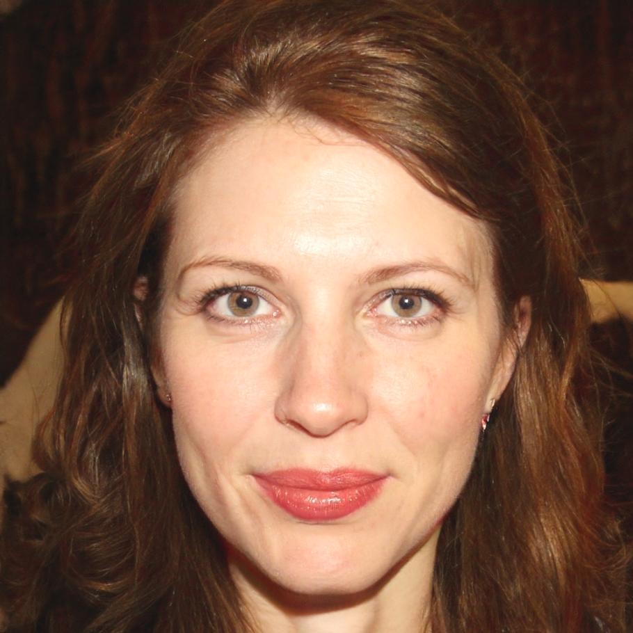 Lena Obermaier, Programmleiterin für Finanzkommunikation